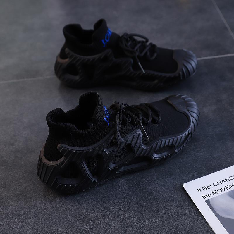 

Весняно-літні нові сітчасті жіночі дихаючі спортивні туфлі на м якій підошві з літаючого трикотажу маленькі білі туфлі плоскі повсякденні туфлі K 40