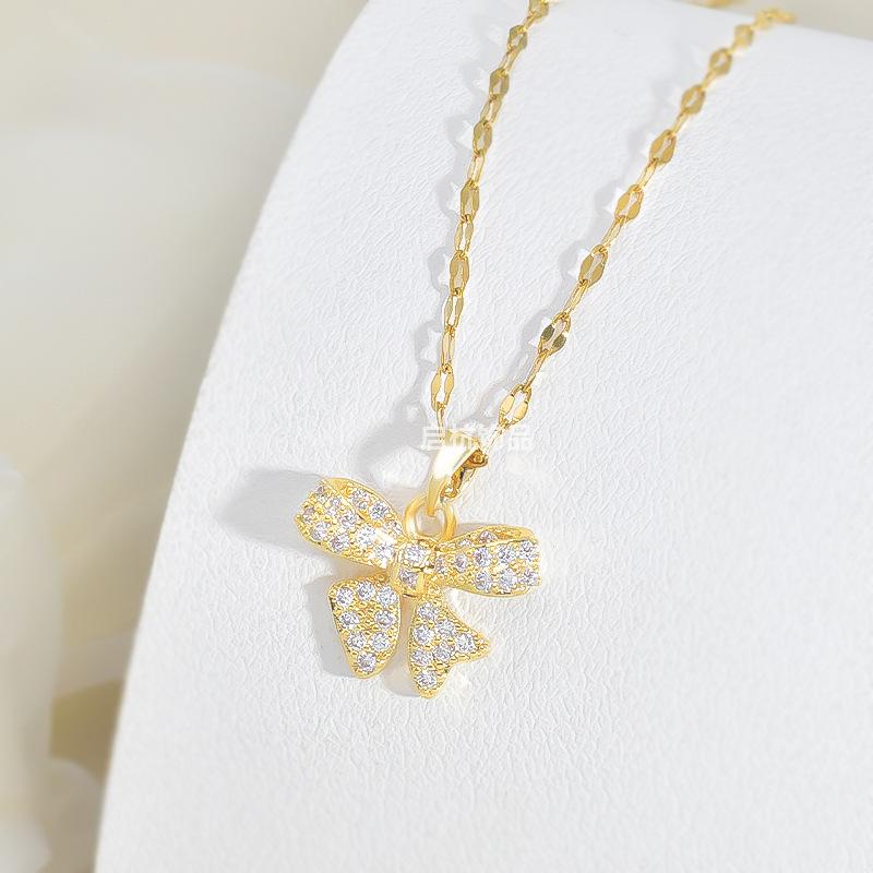 Titanium Steel Full Diamond Butterfly Necklace Women'S Light Luxury High Sense Versatile Temperament Zircon Pendant