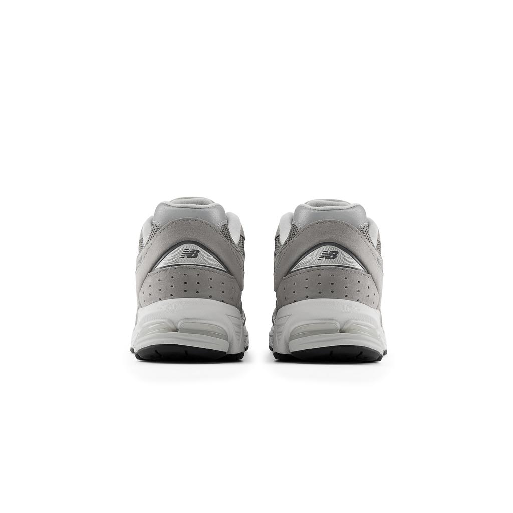 New Balance 2002 Grey Unisex Sneakers M2002RJM