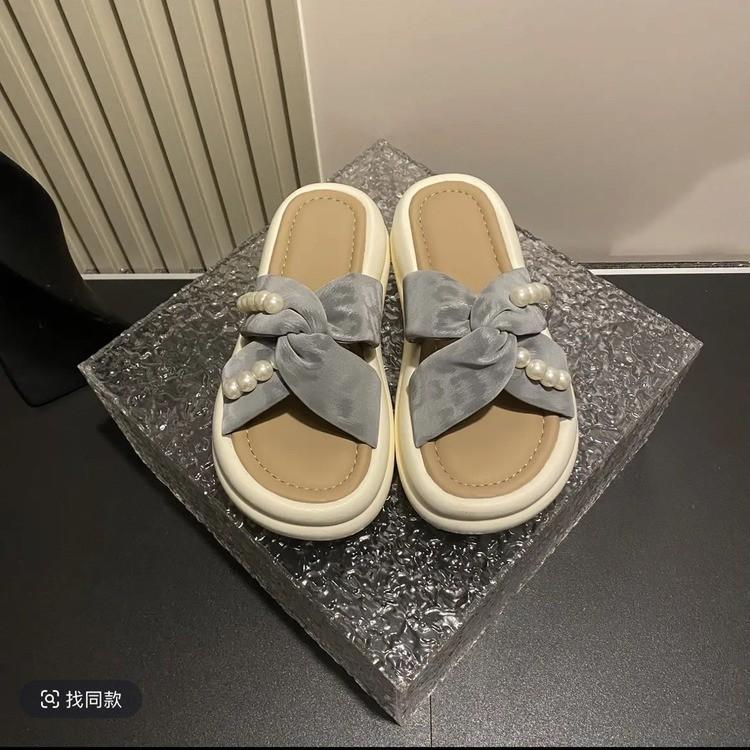 Thick-soled heightening slippers women's outer wear 2025 summer new fashion pearl muffin cool slippers women's shoes