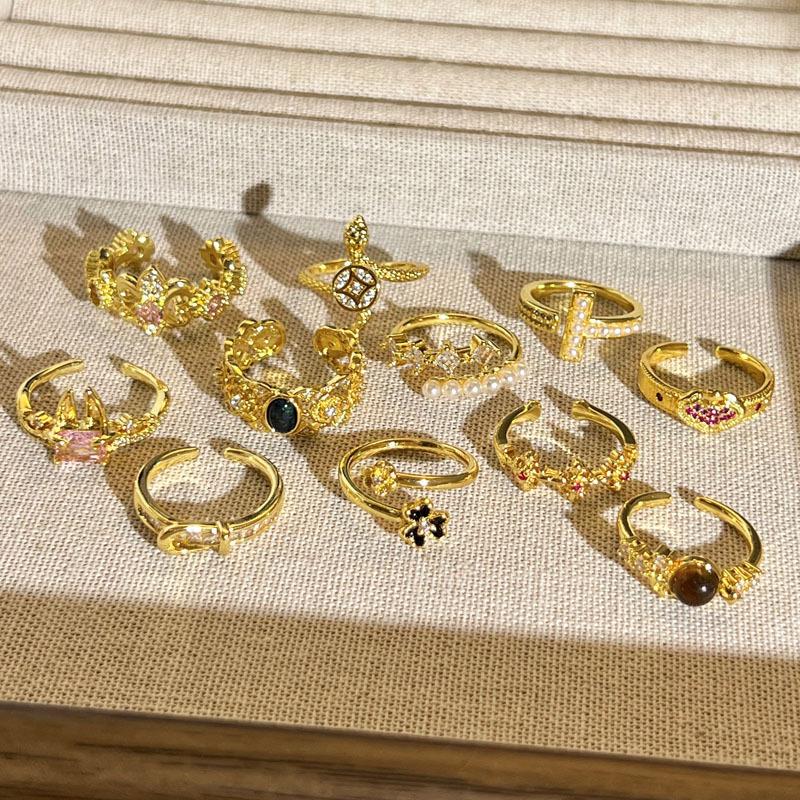 2026 Geometric Retro High-end Pearl Mix and Match Fashion Open Ring Women's Simple Temperament Niche Design Ring Tide