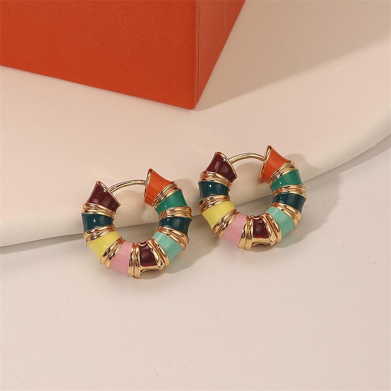 French Romantic Retro Enamel Round Gold Color Hoop Earrings for Womens 2024 New C-shaped Ear Buckle Fashion Luxury Jewelry