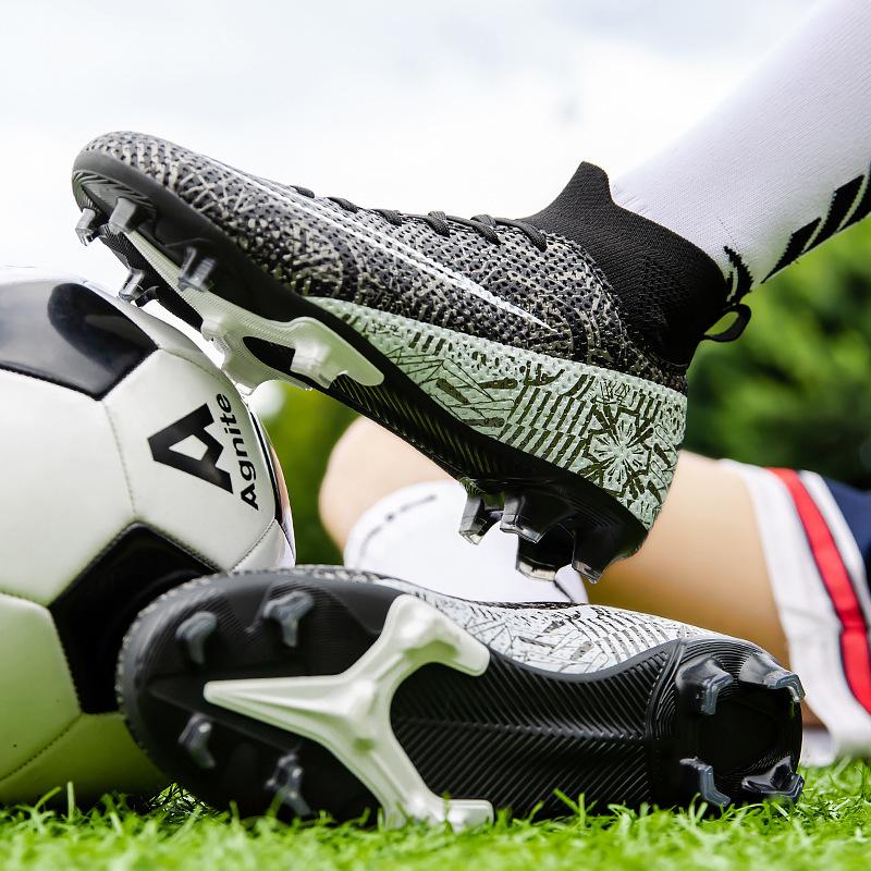Football Shoes Men's Autumn High Top Long Shattered Nails Student Children Boys Professional Training Amazon Football Shoes