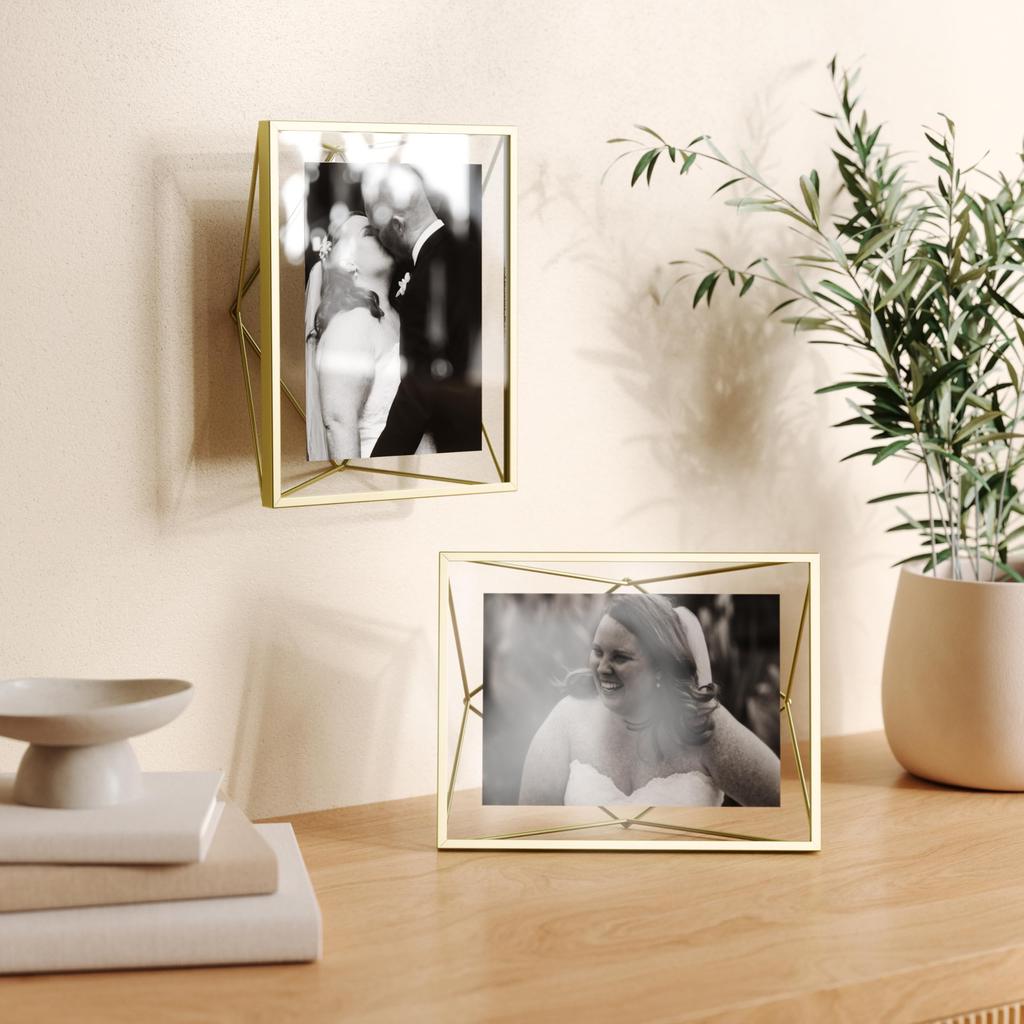 Umbra Prisma Photo 5x7 2L for Tabletop and Wall Mounted Photo Brass Frame, Inches, Size, Display,
