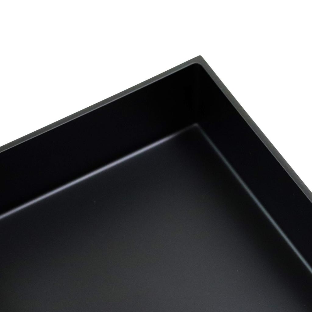 Osaka Choseido Checkered Yamanaka Original Cooler Bonus Perfect for Sports New Eve and More 3-Tiered Box, 15cm, Black, Lacquer, Bag, Included, Days,