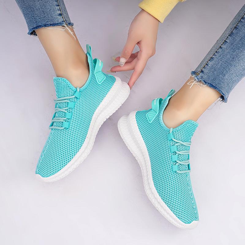 2024 Four Seasons Trendy Unisex Lightweight Mesh Slip-On Sport Shoes