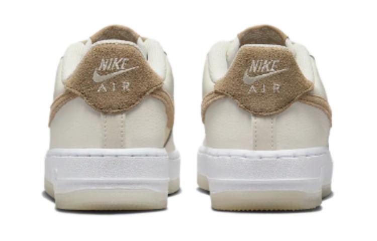 Nike Air Force 1 Slip Resistant Abrasion Resistant Low Top Skateboard Shoes Beige Kids' HF5349-100