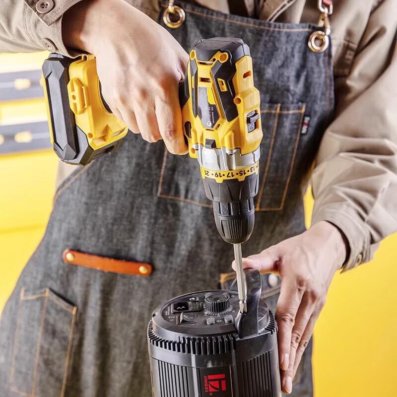 Kraftwelle 16V Cordless Drill Screwdriver CN plug (adapter included)