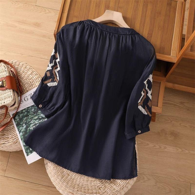 Women Summer Round Neck Three Quarter Sleeve Geometric Embroidery Casual Blouse
