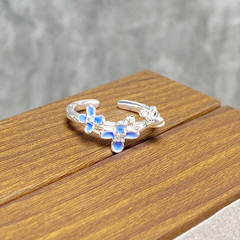 Cremefarbener Süßer Mädchenstil Emaille Tropföl Blume Offener Ring Exquisiter Nischen Hoher Sinn Ausländischer Schöner Ring