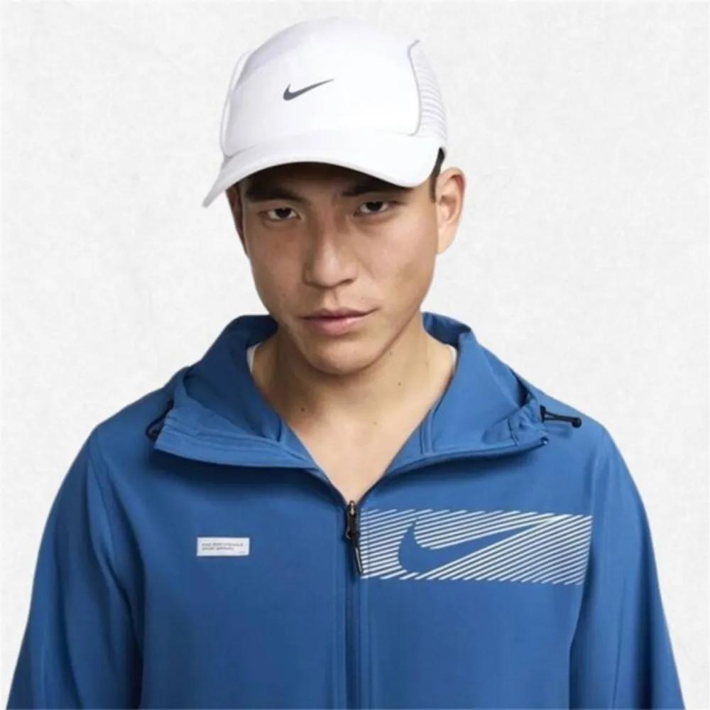 Кепка Dri-FIT ADV Fly Unstructured Aerobill AeroAdapt FJ0736-100 2531275 58
