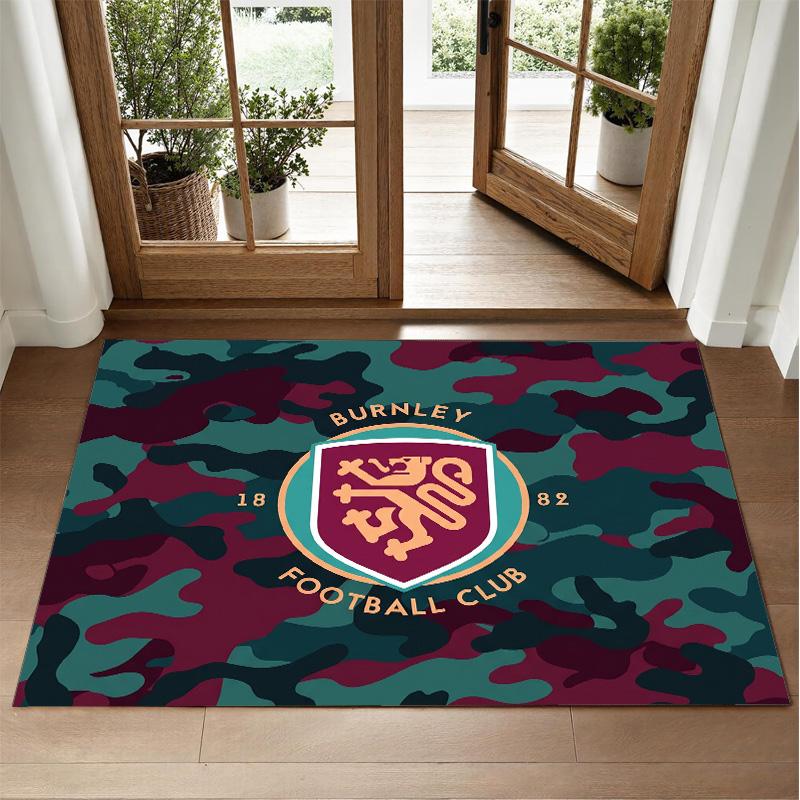 Burnley Football Design Crystal Velvet Rug Soft Decorative Mat for Bedroom Entrance