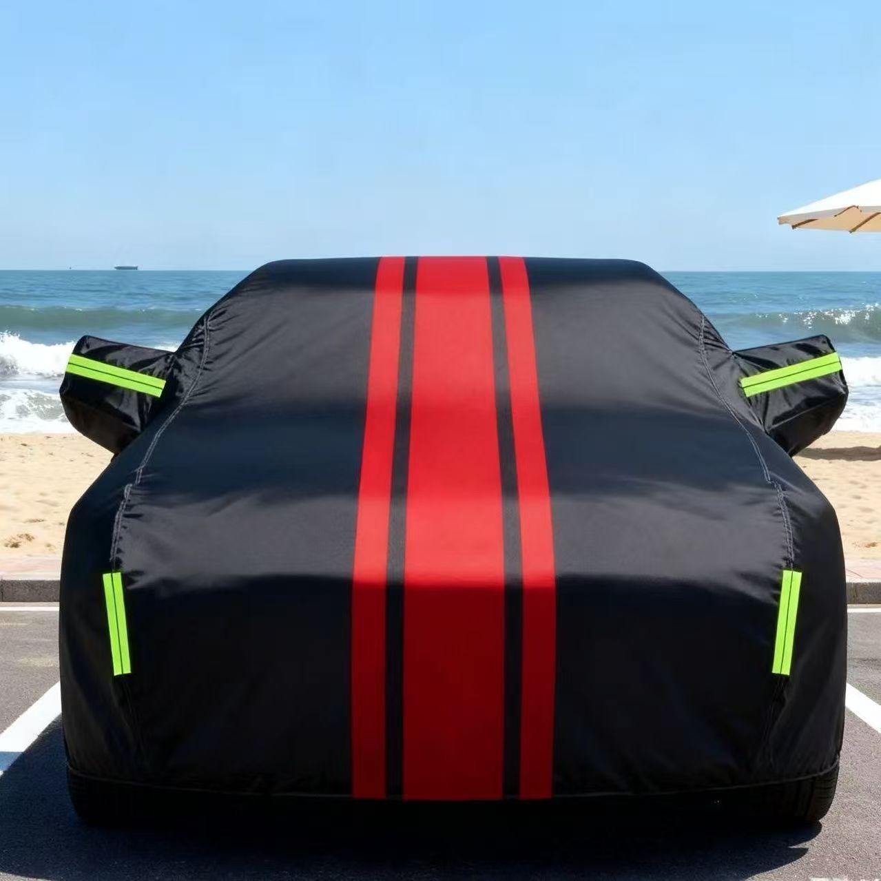 

Dual-Tone All-Season Car Cover: Snowproof, Plush, Sun & Rain Protection, Heat Insulation Black and Red