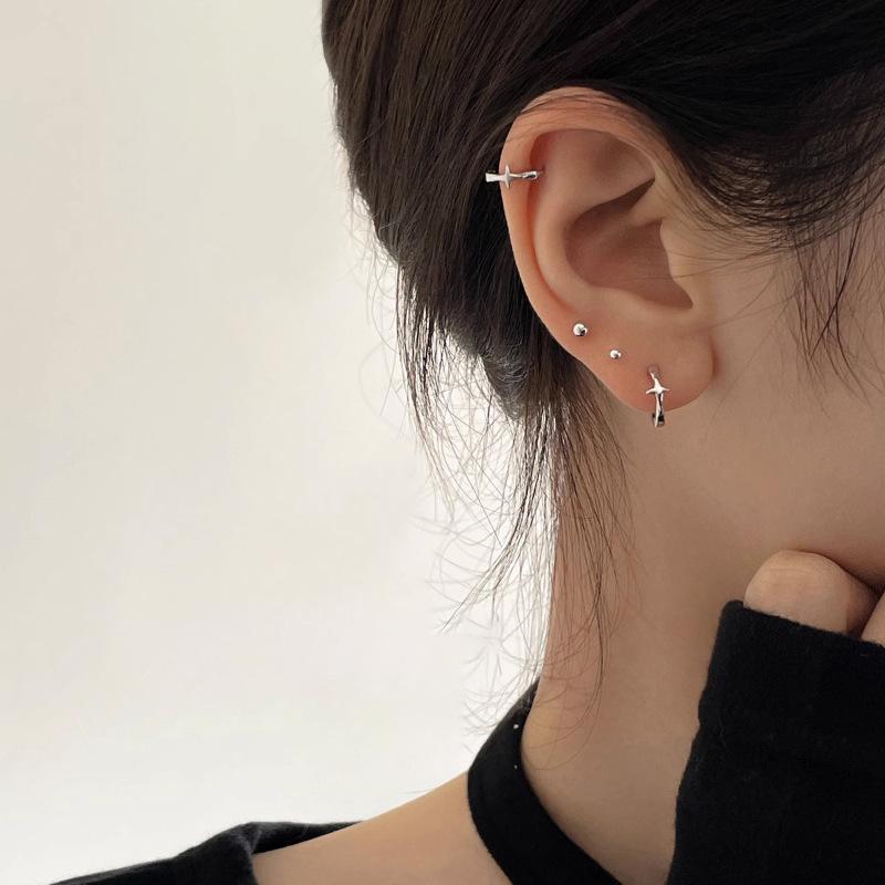 Mangxing Ohrstecker Kreuzförmiger Sternförmiger Ohrring, Vielseitig und Schlicht, Eleganter und Stilvoller Ohrschmuck.