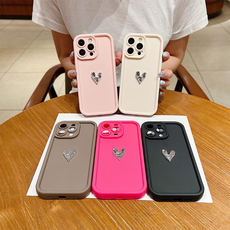 Glitter 3D Love Heart Silicone Soft Phone Case For iPhone 17 16 15 14 13 12 11 Pro Max 16 15 14 Plus 17Pro 16E Candy Matte Cover