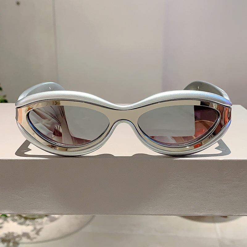 Vintage Oval Sun Glasses  Men Fashion Gradient Shades Trendy Stylish Brand Designer Women Mirror Outdoor Sunglasses