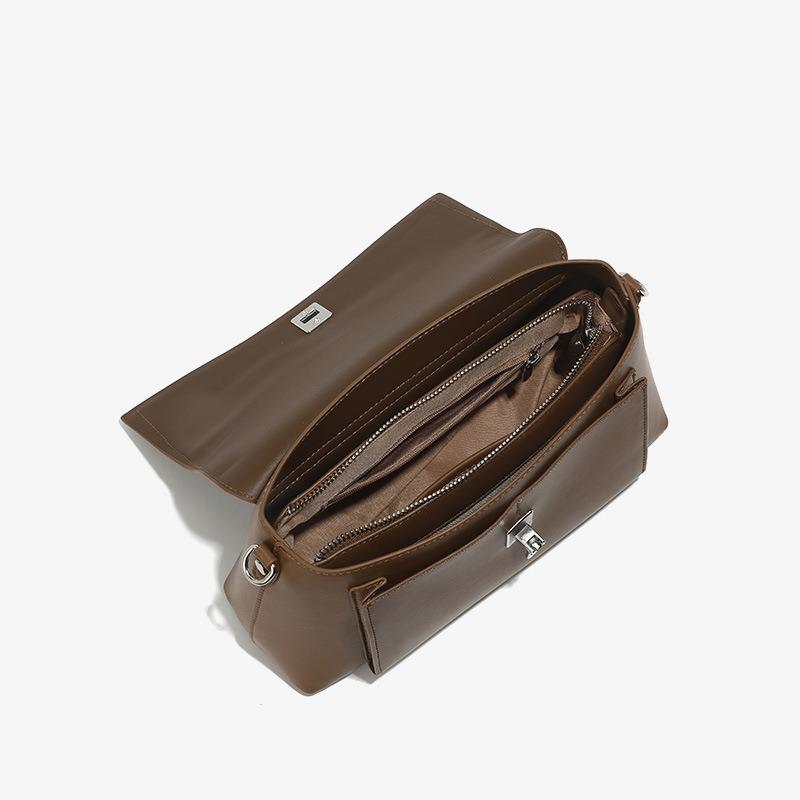 Premium Sense Retro Underarm Bag Women's New Simple Commuting Fashion Versatile Shoulder Small Square Bag Messenger Bag