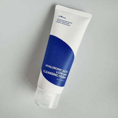HYALURONIC ACID LOW-PH CLEANSING FOAM 150ml