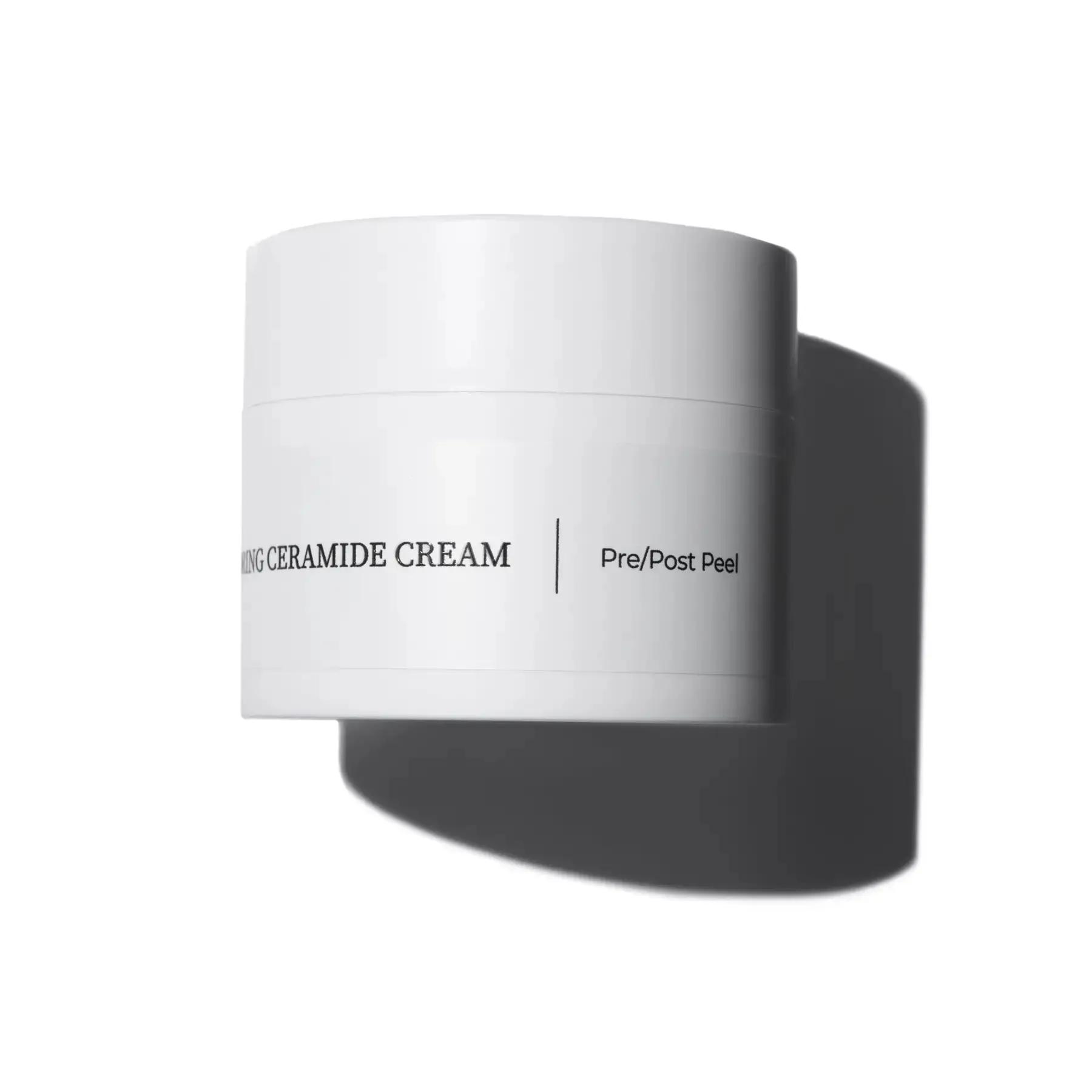 

Восстанавливающий крем с керамидами и постбиотиками Barrier Restoring Ceramide Cream Hillary 50 мл