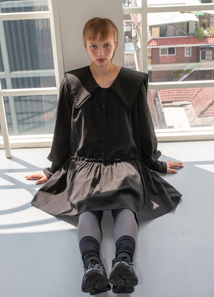 Yansisi Sailor Cotton Dress - Black