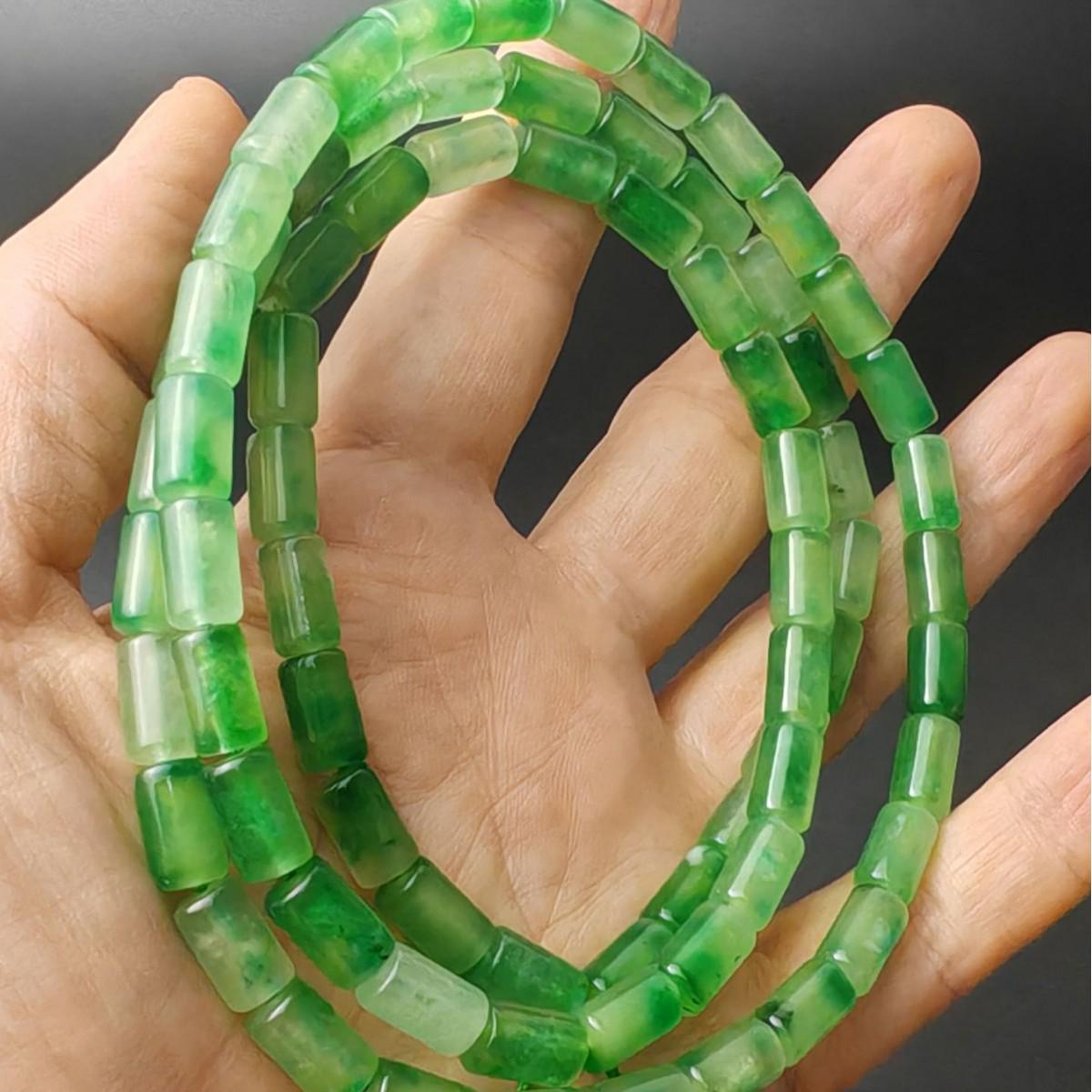 

Ледяной Полупрозрачный Нефритовый Браслет-Ожерелье с Плавающим Зеленым, Хорошее Состояние, Длина 1,0 на 0,6 10mm