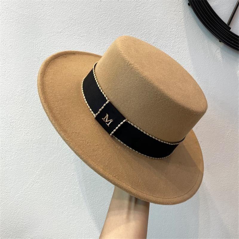 Autumn and Winter Women's Wool Woolen Flat Top Top Hat Female British Retro M Standard Celebrity Style White Felt Hat Jazz Hat Tide