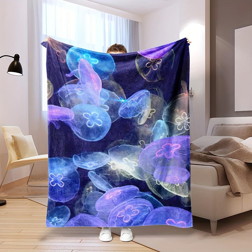 1pc Vibrant Jellyfish Pattern Flannel Throw Blanket – Soft, Cozy, and Stylish Digital Printed Design in Blue, Purple, Pink, and