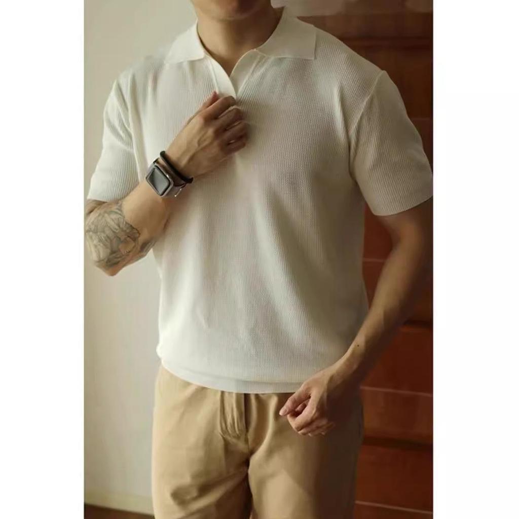 Tricou polo cu decolteu în V de designer pentru bărbați: Cu mâneci scurte, lejer, culoare solidă, modă la modă de primăvară/vară