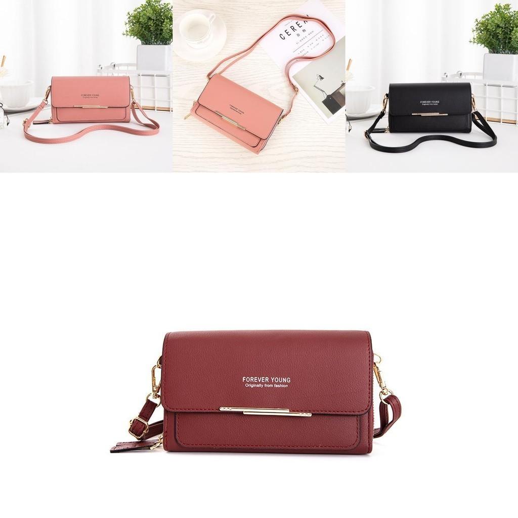 Elegant Leather Shoulder Bag For Women With High Capacity And Adjustable Strap