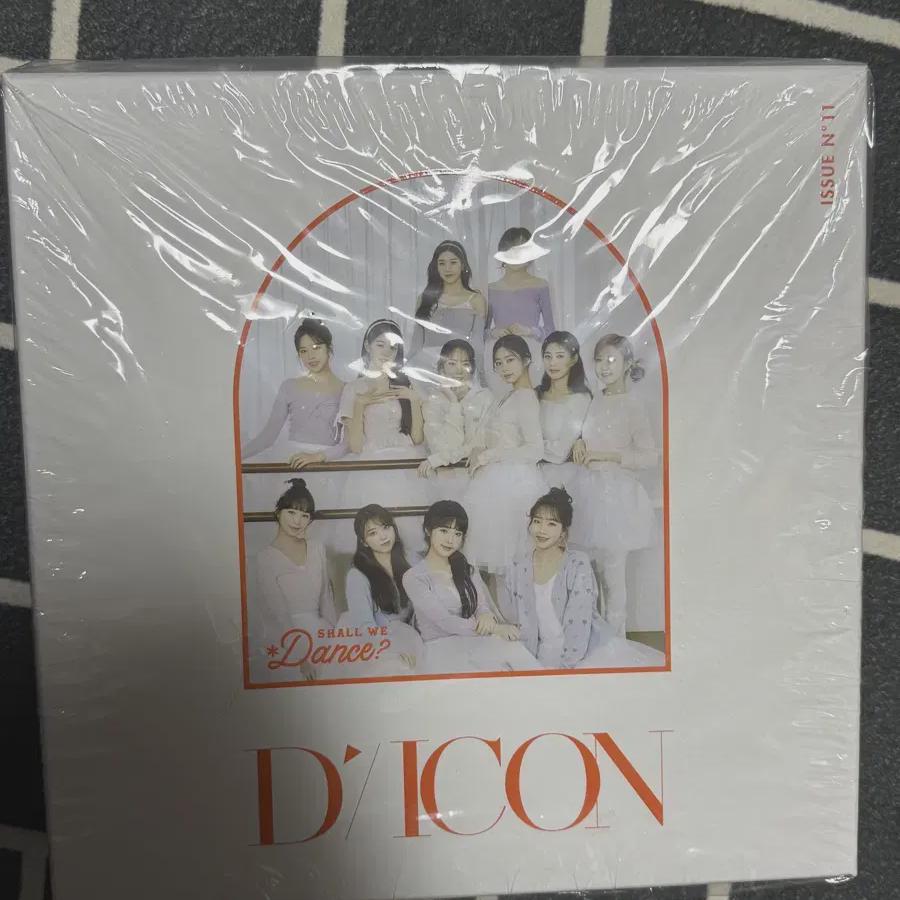 

Iz*one D-icon Полный состав Нераспечатанный