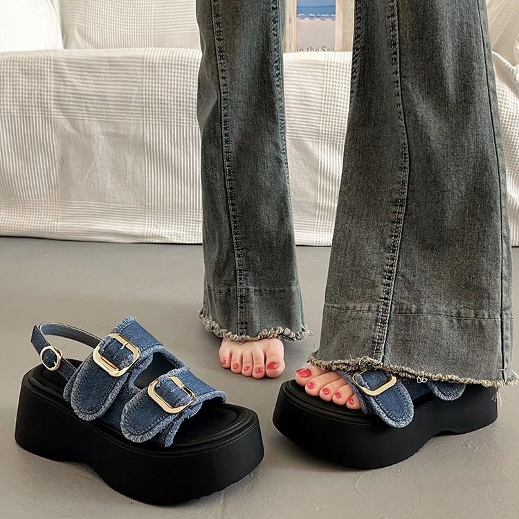 

Модные босоножки на платформе с открытой пяткой в стиле K-Style — нескользящая пляжная обувь, универсальная удобная обувь для миниатюрных женщин и наряды для отпуска 40 синий