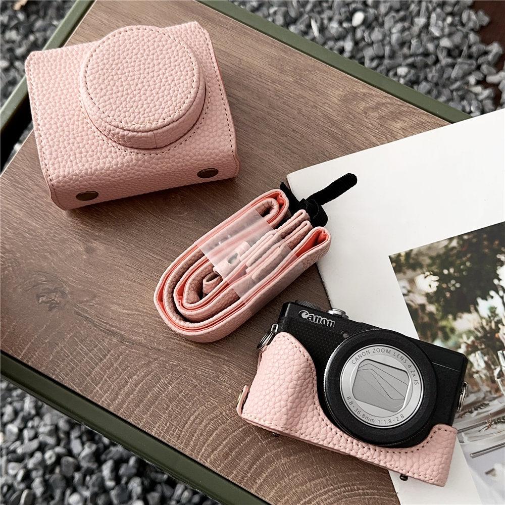 Luxuriöse PU-Leder Kameratasche für Canon PowerShot G7X Mark II III G7X2 G7X3 G7XII G7XIII Batterieöffnung Vollständige Abdeckung mit Riemen