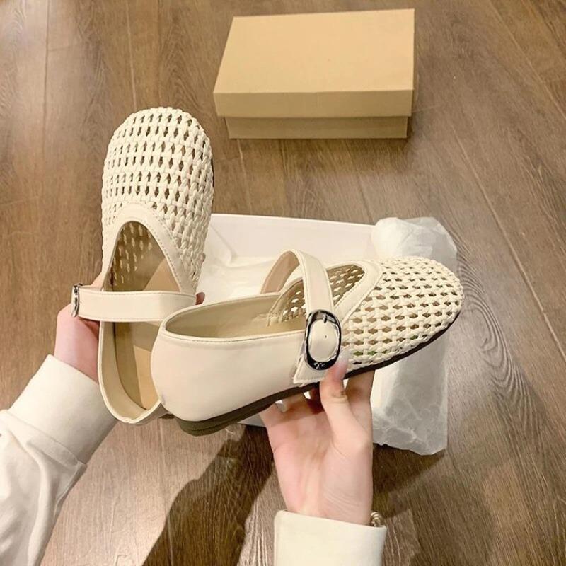 

Single Shoes, Women s Shoes, New Style, Flat Sole, Soft Bottom, Breathable, Perforated, Sandals 35 белый