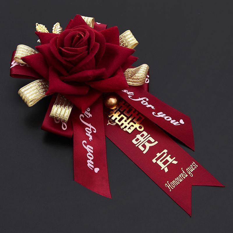 Свадебный набор: бутоньерка для жениха и бутоньерка/цветок для невесты – Пара цветочных брошей