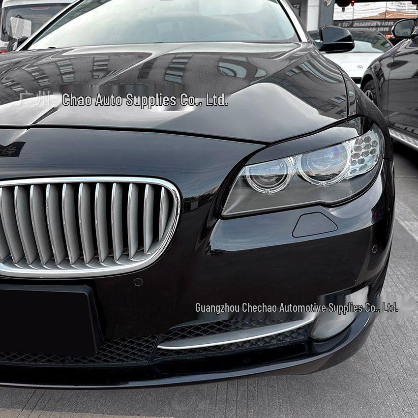 Накладка-ресничка на фару для BMW 5 серии F10 F11 2011-2012