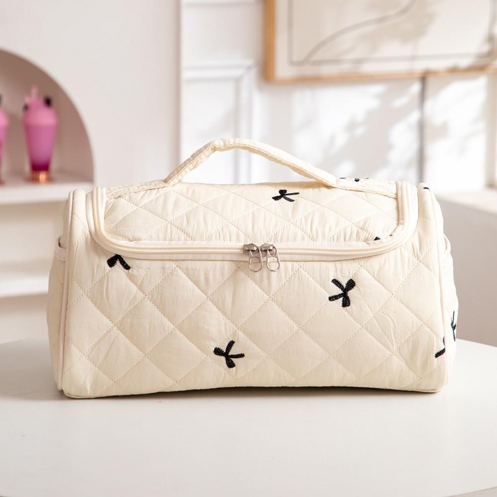 Trendy Toiletry Bag Quilted Makeup Bag Large Capacity Portable Cosmetic Bag Bowknot High-quality Travel Storage Pouch for Women