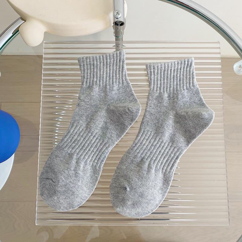 Unisex Spring/Summer Low-Cut Deodorant Socks - Lightweight, Trendy, Solid Color Cotton for Women & Men
