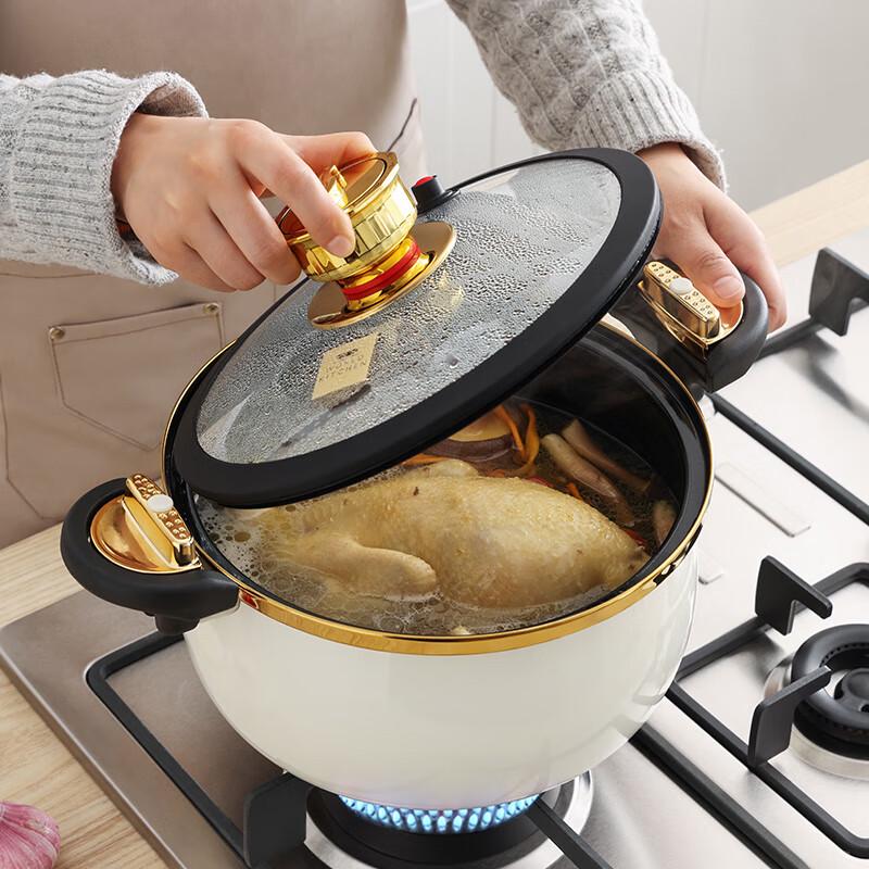 WORLD KITCHEN Timed Enamel Micro-Pressure Soup Pot