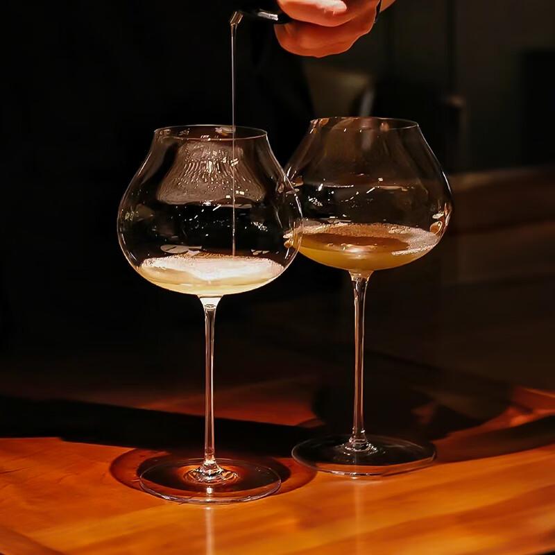 

Европейский бокал для вина Бокал для бургундского Хрусталь Ручная работа Чрезвычайно тонкий бокал для вина Кубок 601-700ml