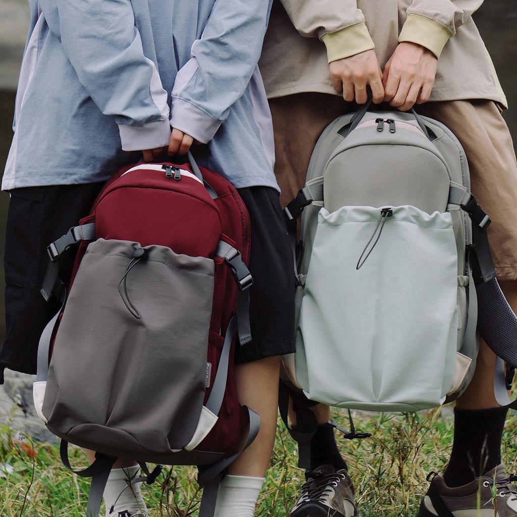 Schoolbag Wholesale Fashion Autumn and Winter Light Outdoor Hiking Hiking Bag Sports Male College Student School Bag Commuter Ladies Backpack