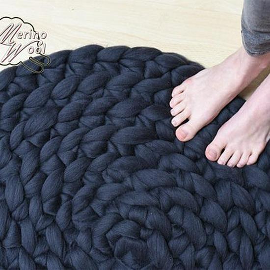 8cm Thick DIY Chunky Hand-Knitted Blanket with Imitation Wool Yarn