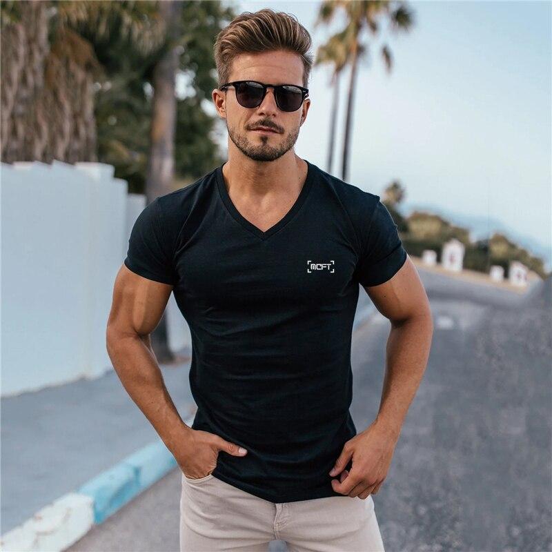 Muscleguys Summer Men’s Casual Fashion All-match T Shirts Cotton V-neck Printed Short-sleeve Bodybuilding Fitness Tops Best Seller