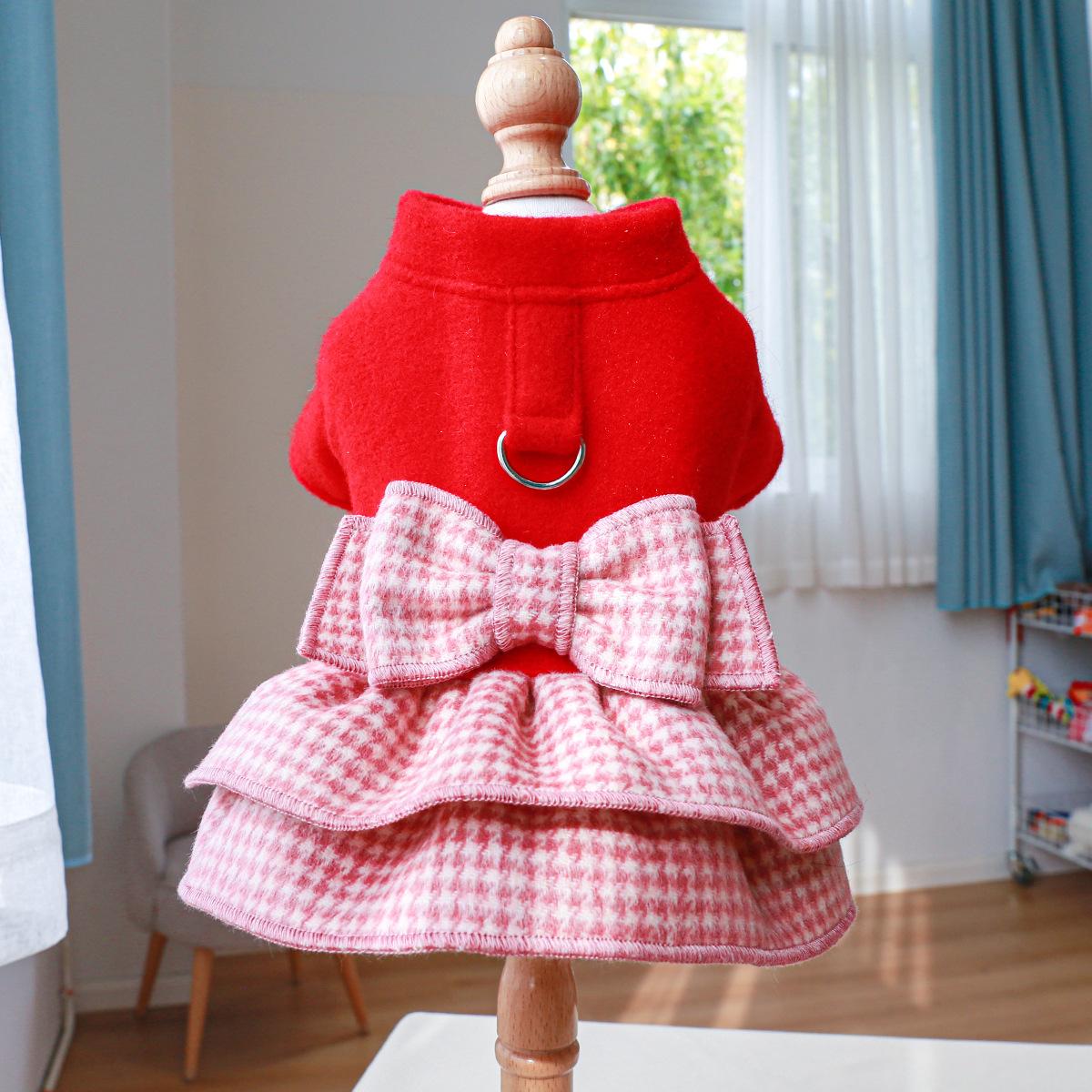 

Pet circle, pet clothes dog cat clothing clothing autumn and winter love fragrant skirt Xl - bust 54, length 40cm, approximately 7-9kg