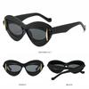 New  Oversized Cat Eye Sunglasses Women For Men Luxury Brand Designer Vintage Punk Sunglasses Popular Rivet Big Frame Eyewear