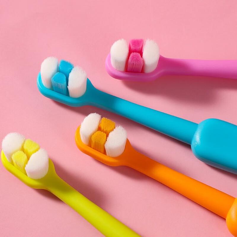 Saajie Kids' Giraffe Soft Bristle Toothbrush 3-Pack