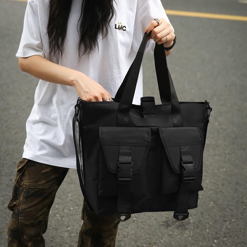 New functional wind shoulder bag, men's and women's fashion street handbag, commuting large-capacity messenger bag