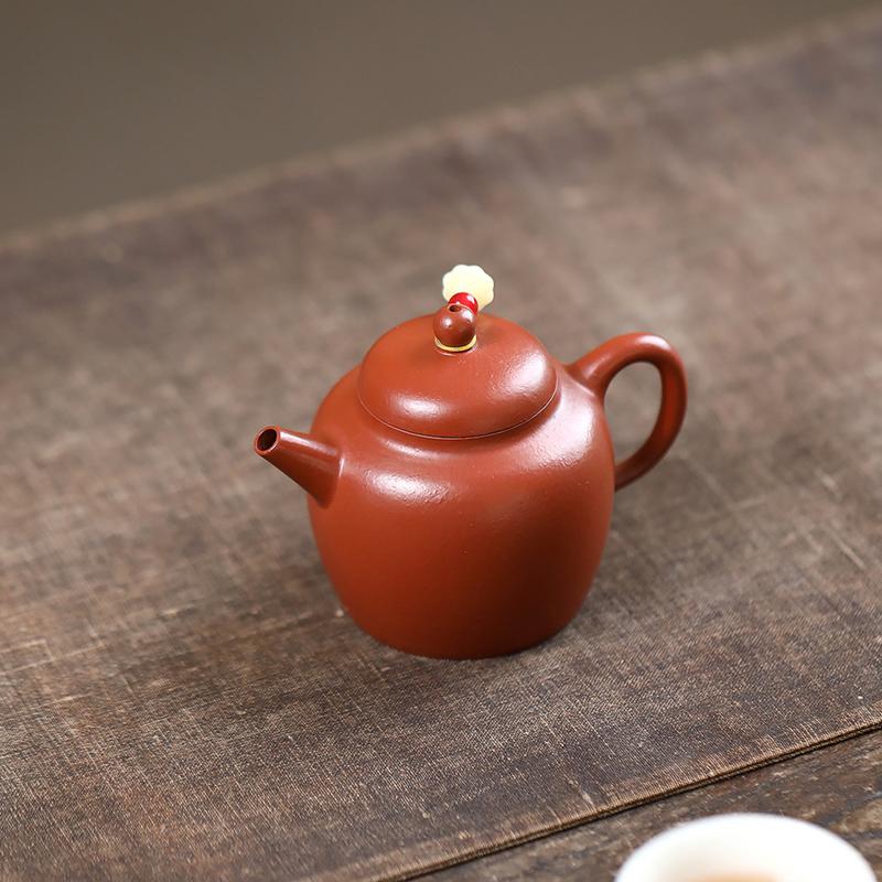 120ml Yixing Famous Purple Clay Teapots Handmade Tea Pot Small Capacity Beauty Kettle Zisha Tea Set Chinese Teaware Gifts