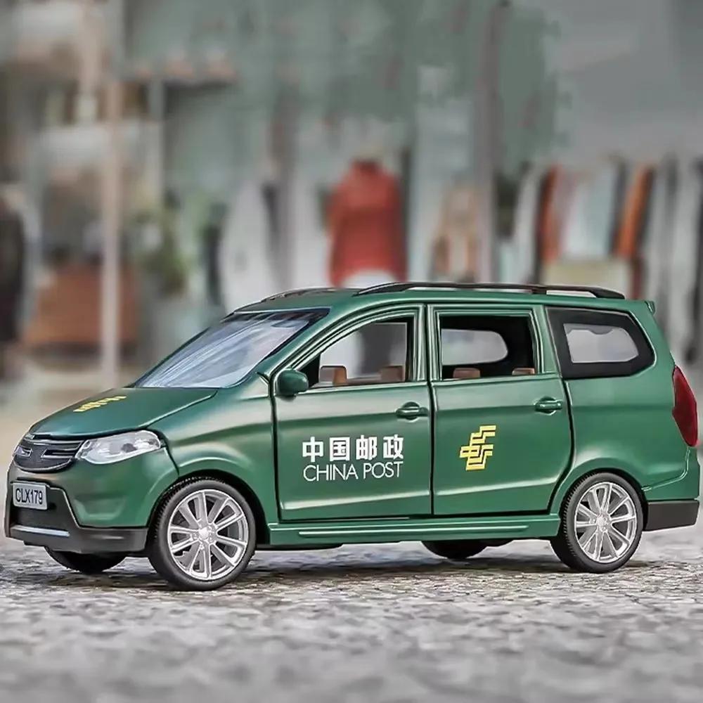1:32 Wuling Rongguang Car Hongguang VAN Model Toys Diecast Alloy Truck Sound Light Pull Back Doors Opened Vehicle for Kids Gifts