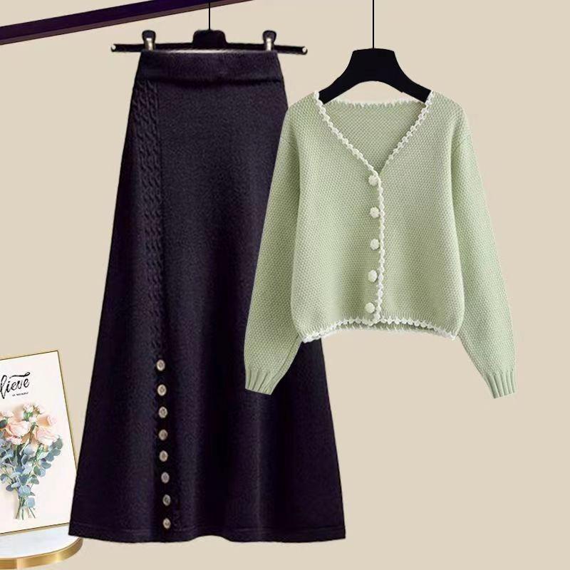 Zweiteiliges Set im koreanischen Stil für Frauen, grüne Pulloverjacke und Rock, Winteroutfit