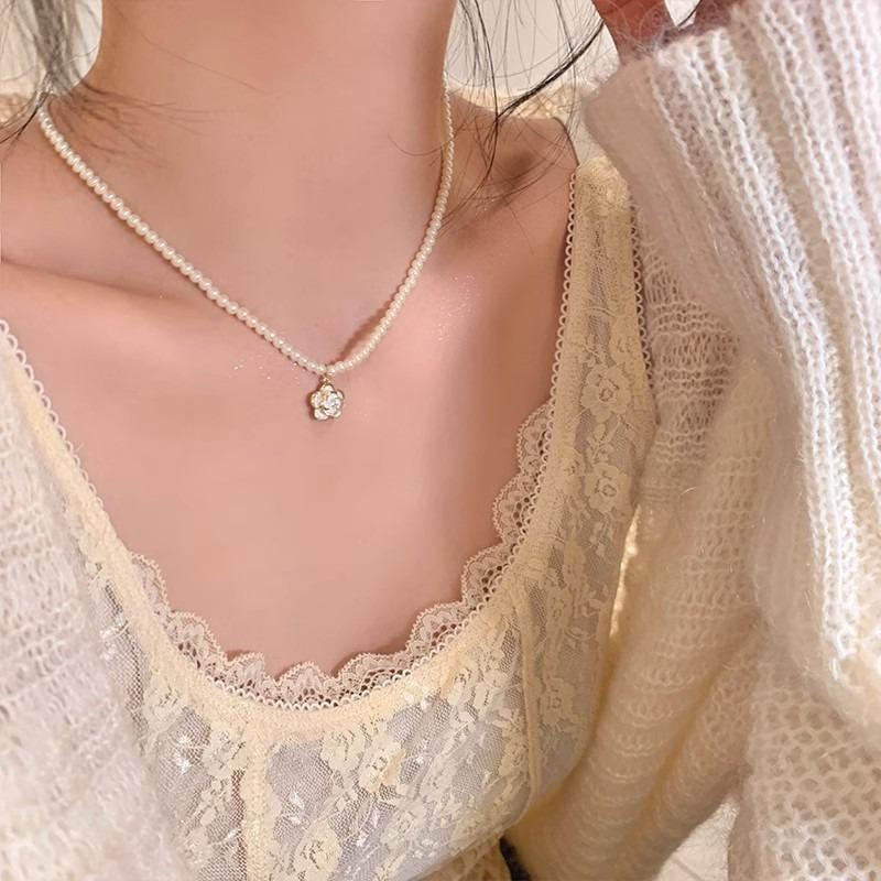 High-end Butterfly Necklace for Women, Versatile and Unique New Style, Collar Chain, Luxurious and Exquisite Accessory X1690